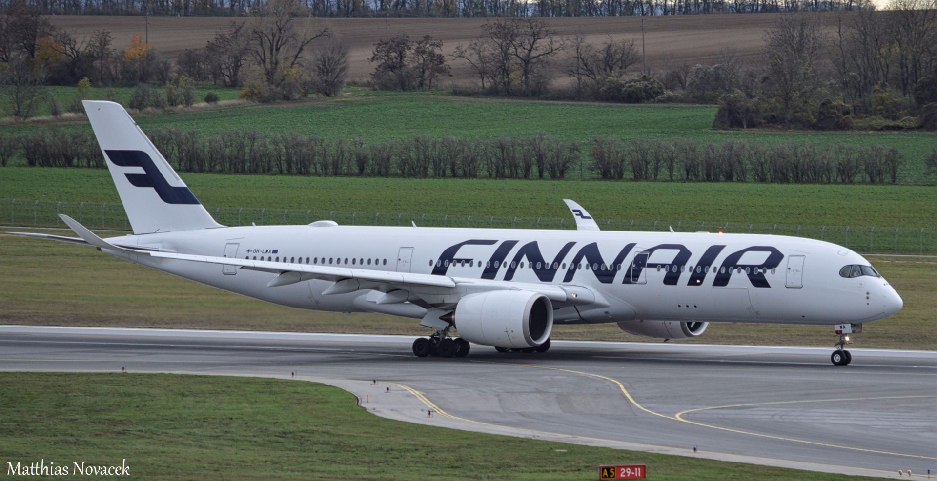 Airbus A350 der Finnair aus Finnland in Wien